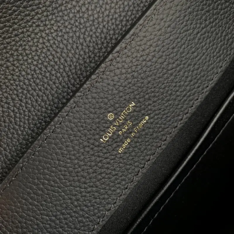 M23955Mini 22x12x8cm High Quality Bags - Image 8