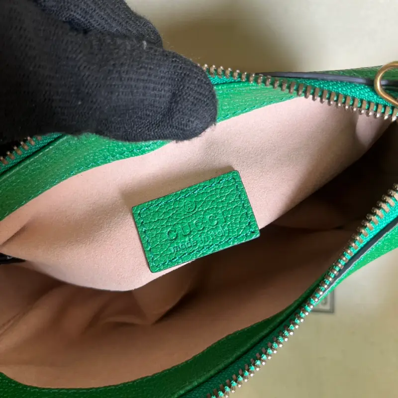 739076 CM 8 High-Quality Bags - Image 8