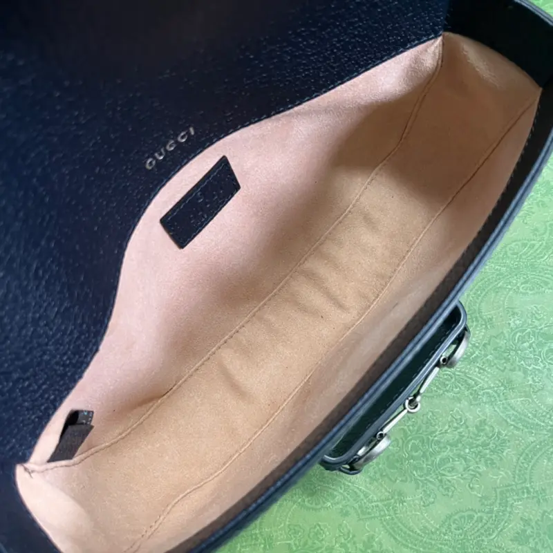 735178 CM 3 High-Quality Bags - Image 8