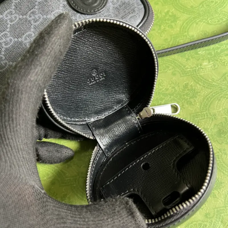 700959 CM 1 High-Quality Bags - Image 8