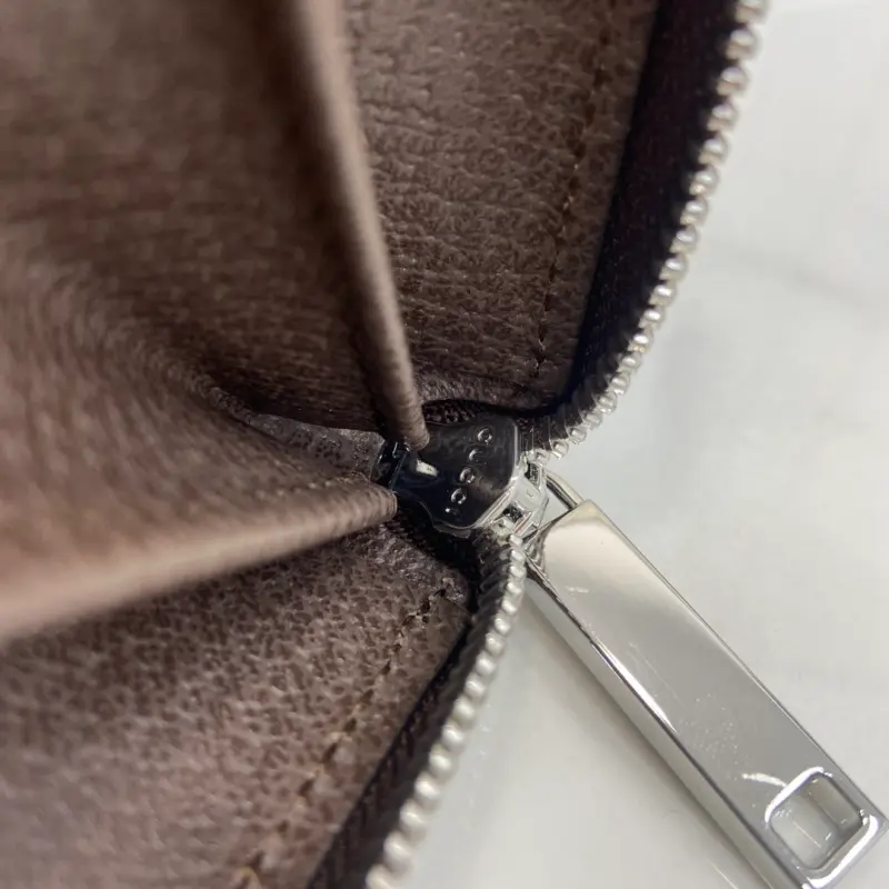 841150 High-Quality Bags - Image 8