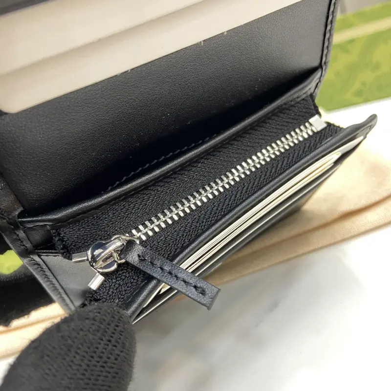 790055 CM 1 High-Quality Bags - Image 8