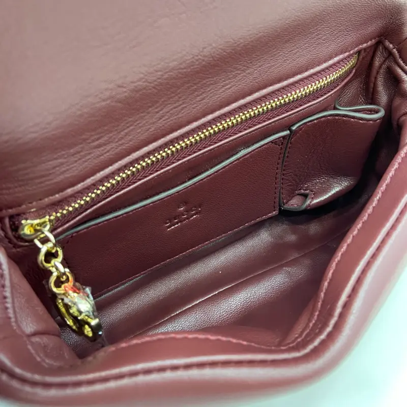 806017 CM 10 High-Quality Bags - Image 8