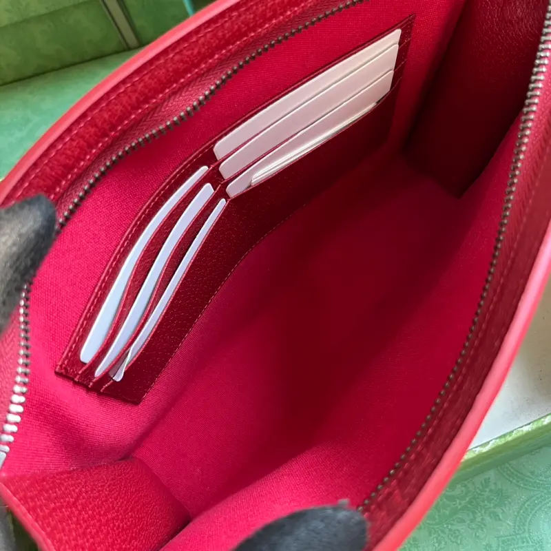 768255 CM 3 High-Quality Bags - Image 8