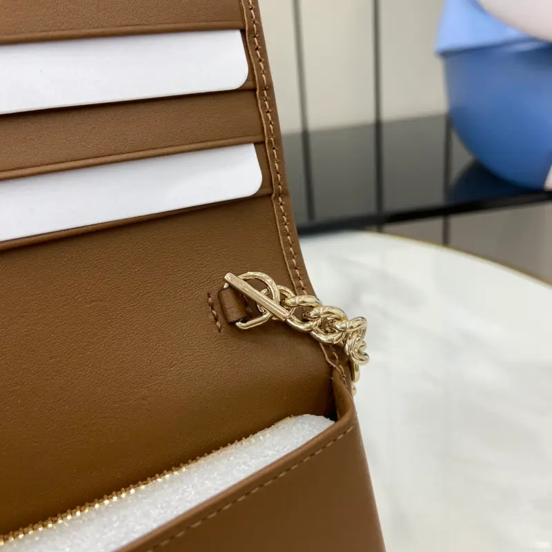 621892 CM 2 High-Quality Bags - Image 8