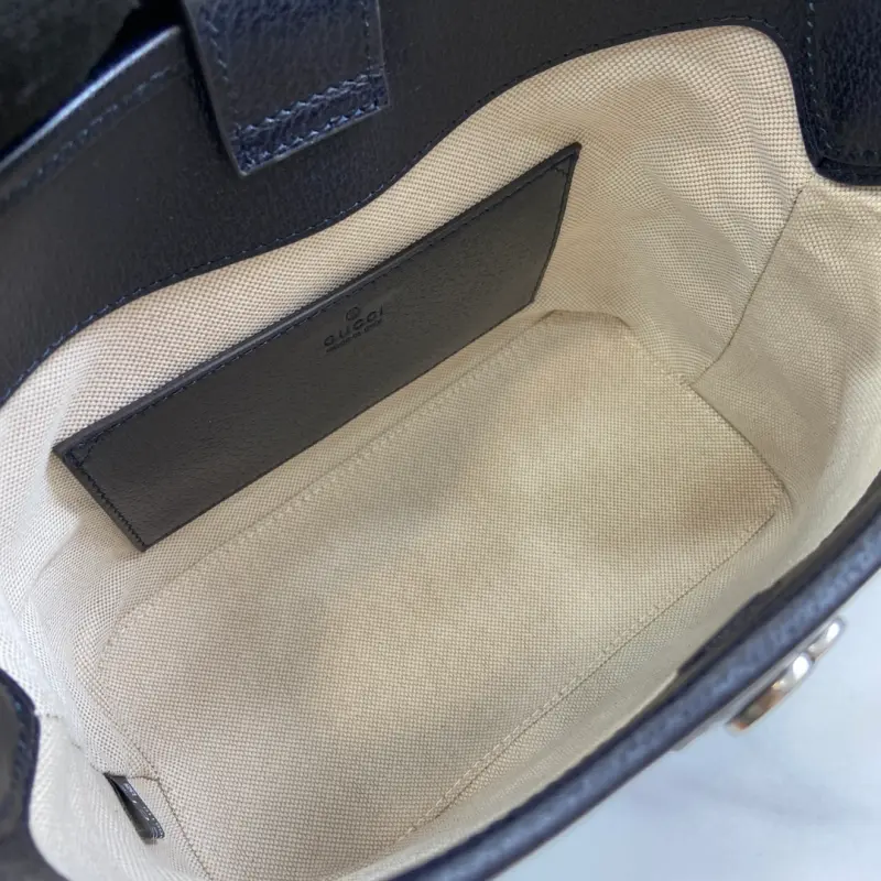 781402 CM 1 High-Quality Bags - Image 8