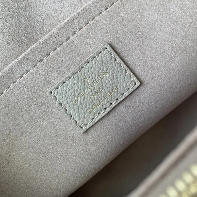 M47185 Grey Small 31x21.5x13cm High Quality Bags - Image 8