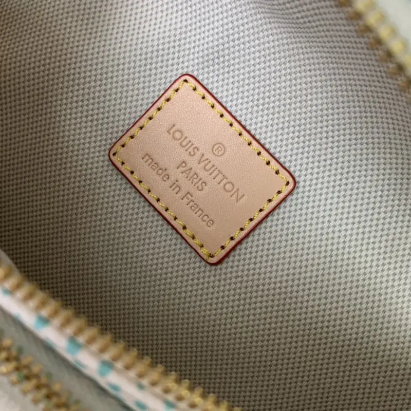 M40736 30x15x8cm High Quality Bags - Image 8