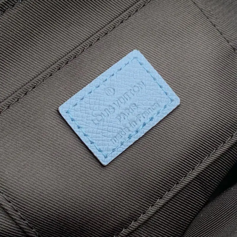 M14116 16x5x22.5cm High Quality Bags - Image 8