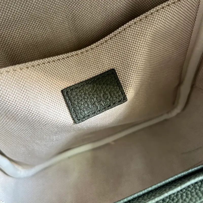 766937 CM 1 High-Quality Bags - Image 8