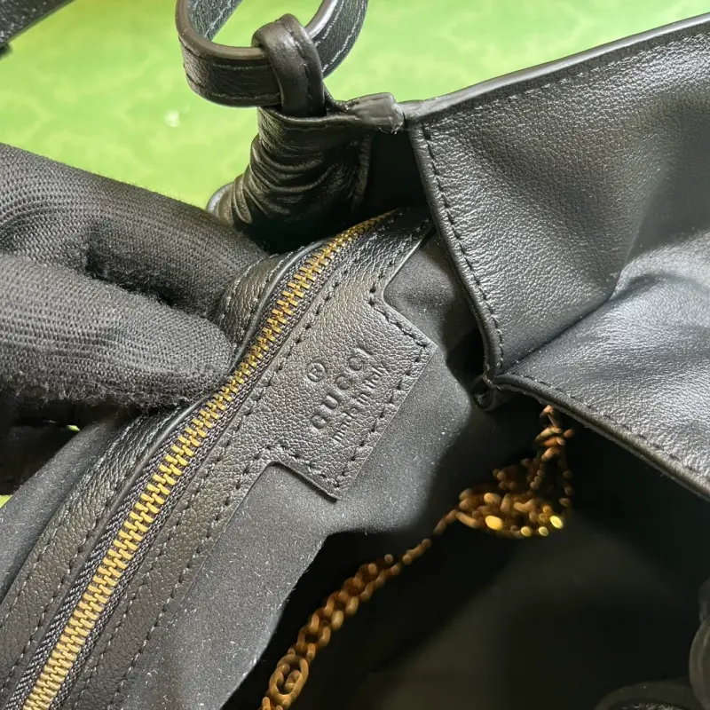 747372 CM 1 High-Quality Bags - Image 8