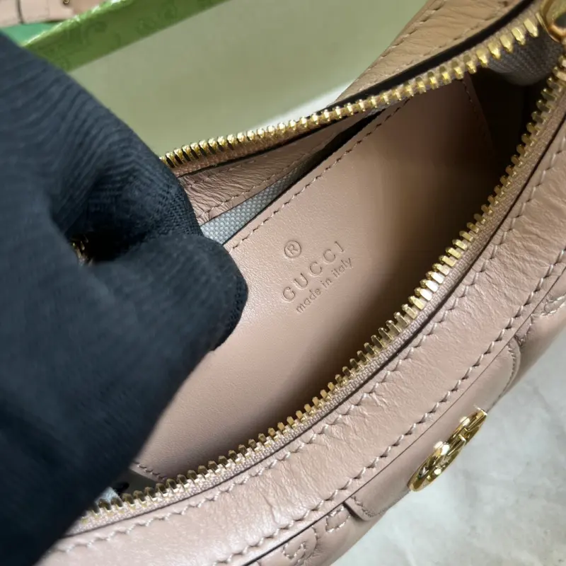 739736 High-Quality Bags - Image 8