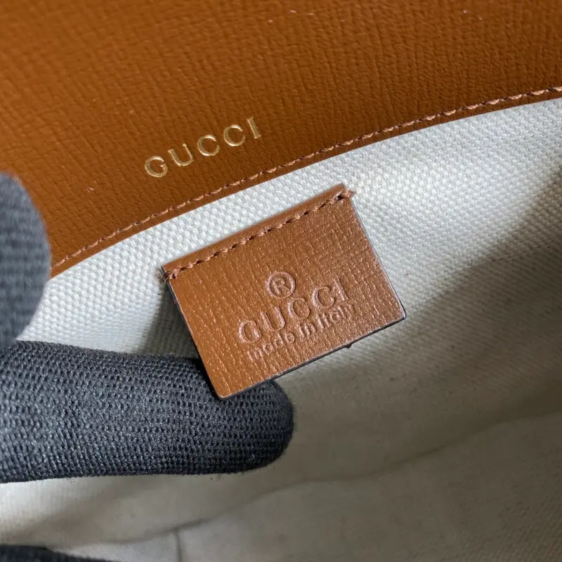 658574 CM 1 High-Quality Bags - Image 8