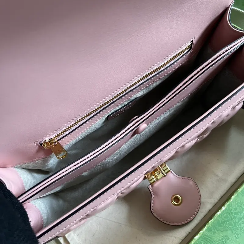 724529 CM 1 High-Quality Bags - Image 8