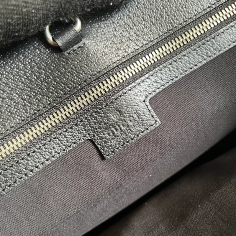 674155 CM 2 High-Quality Bags - Image 8