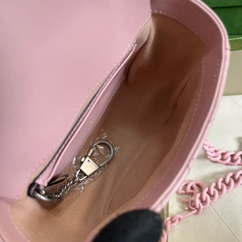 739599 CM 3 High-Quality Bags - Image 8