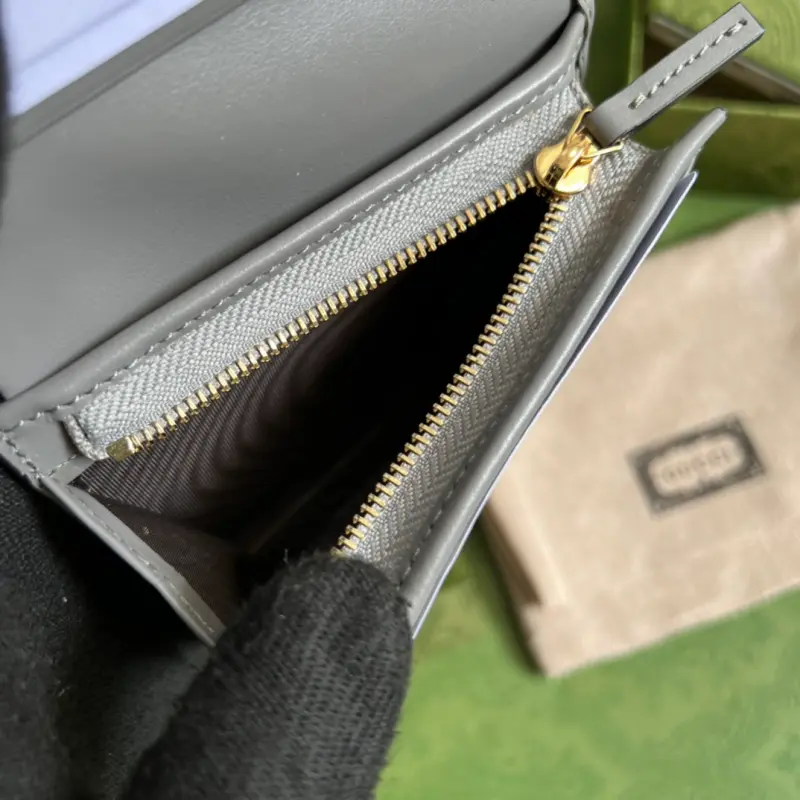 723786 CM 5 High-Quality Bags - Image 8