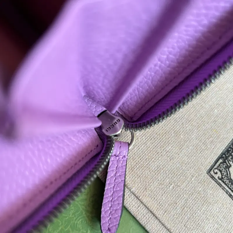 456117 CM 4 High-Quality Bags - Image 8