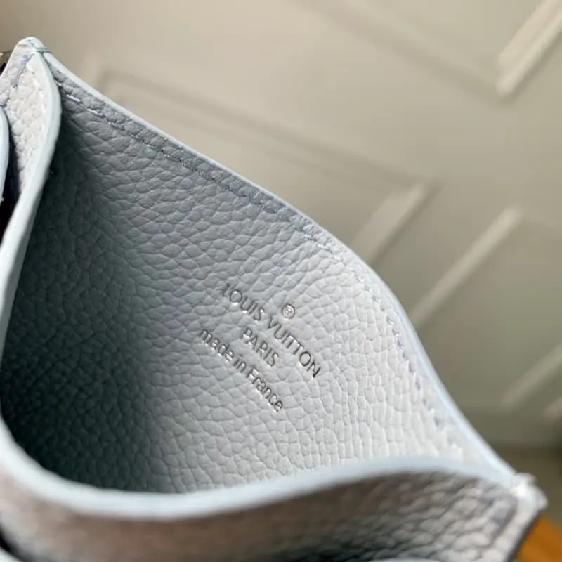 M83585 Silver buckle 10.2x7.3x0.3cm High Quality Bags - Image 8