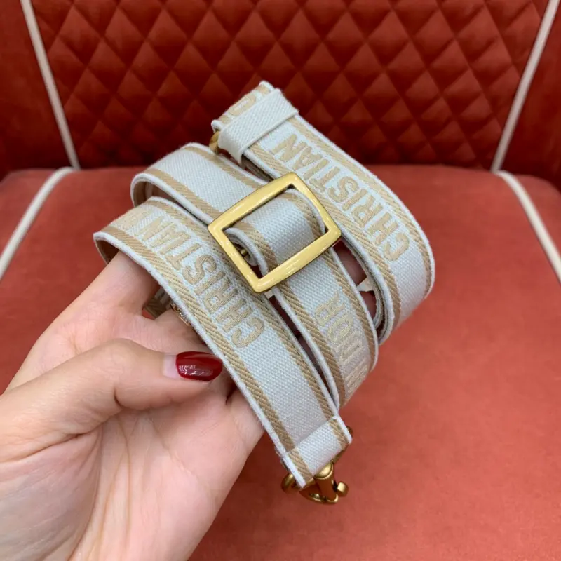 ML249 2 High Quality Bags - Image 12