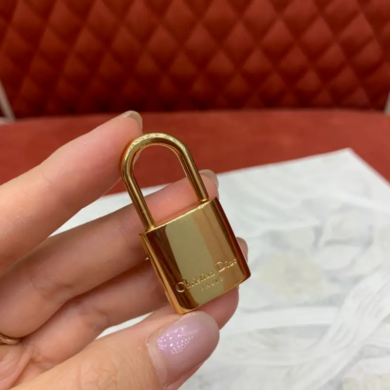 ML216 Large 31 High Quality Bags - Image 13