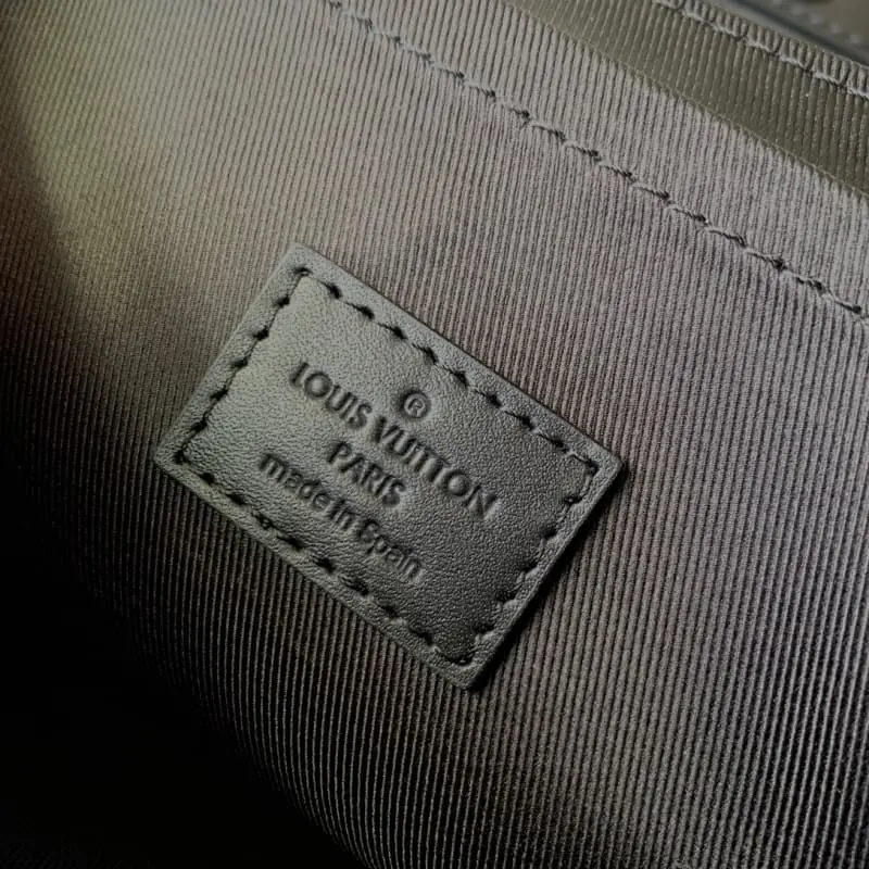 M11743 19x15x7cm High Quality Bags - Image 8