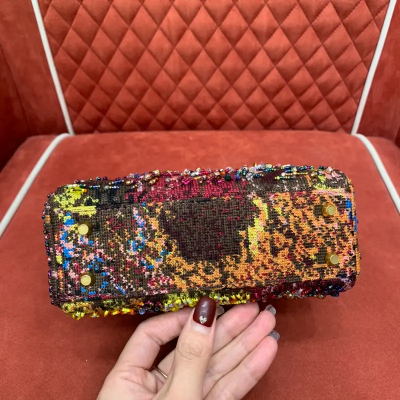 ML195 High Quality Bags - Image 8