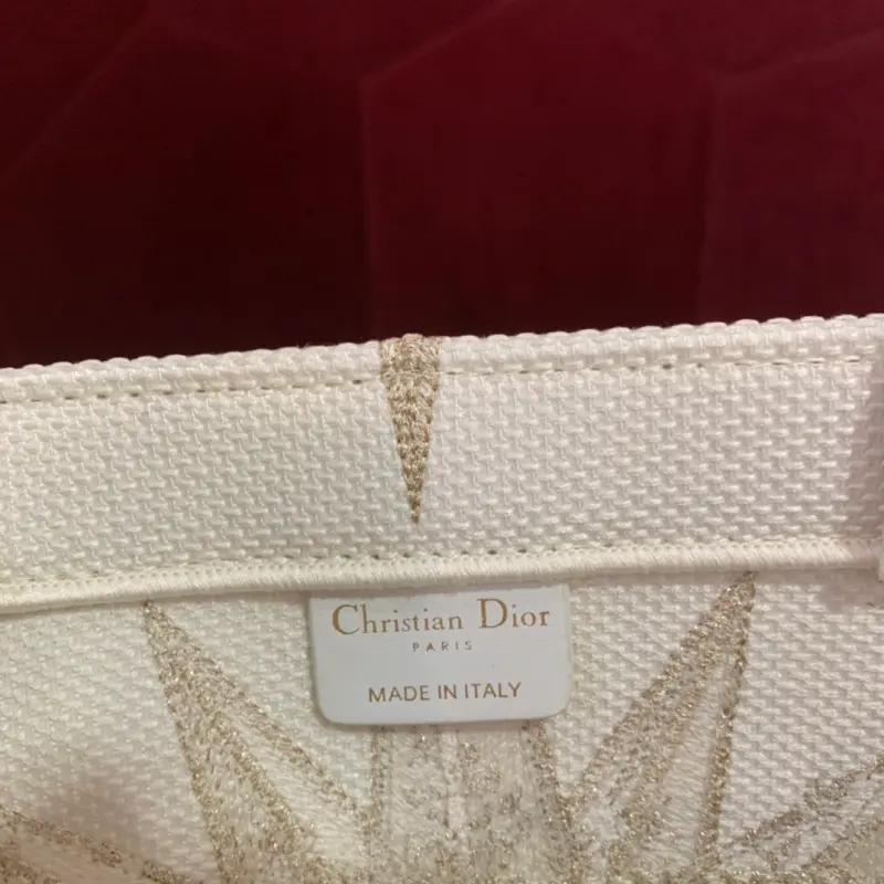 ML166 6 High Quality Bags - Image 7