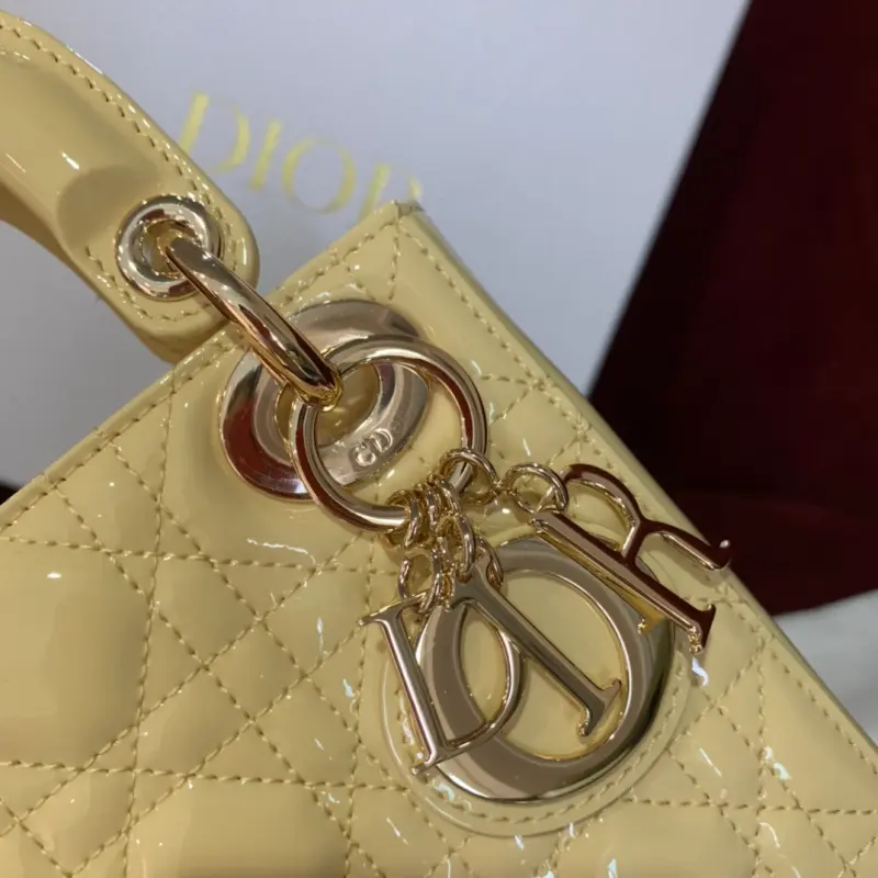 ML181 1 High Quality Bags - Image 8