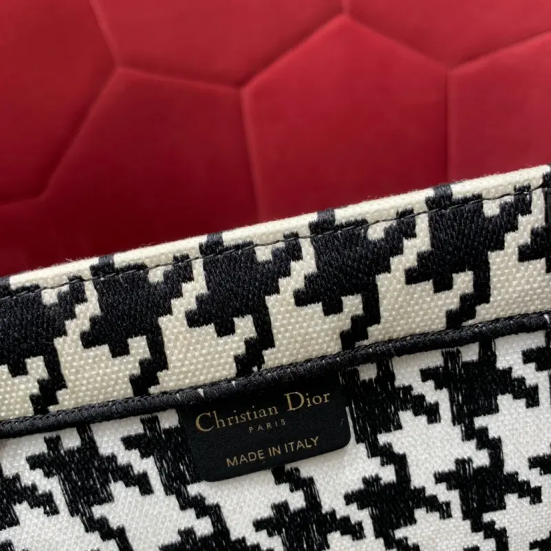 ML153 41cm High Quality Bags - Image 8