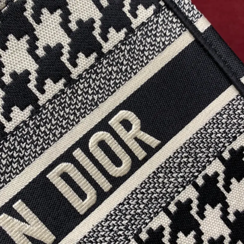 ML153 36cm High Quality Bags - Image 7