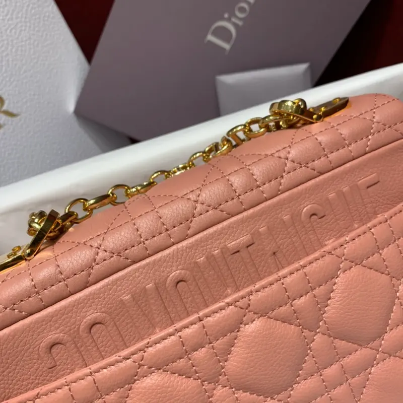 ML125 4 High Quality Bags - Image 6