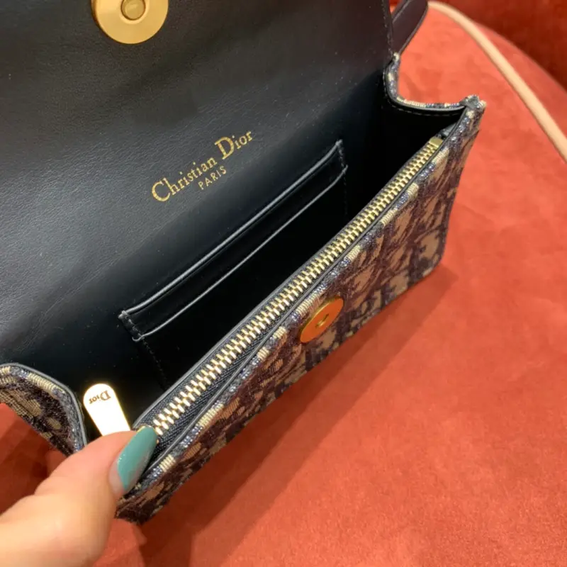 ML124 High Quality Bags - Image 7