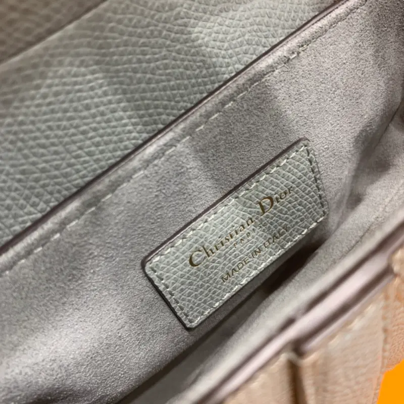 ML121 3 High Quality Bags - Image 9