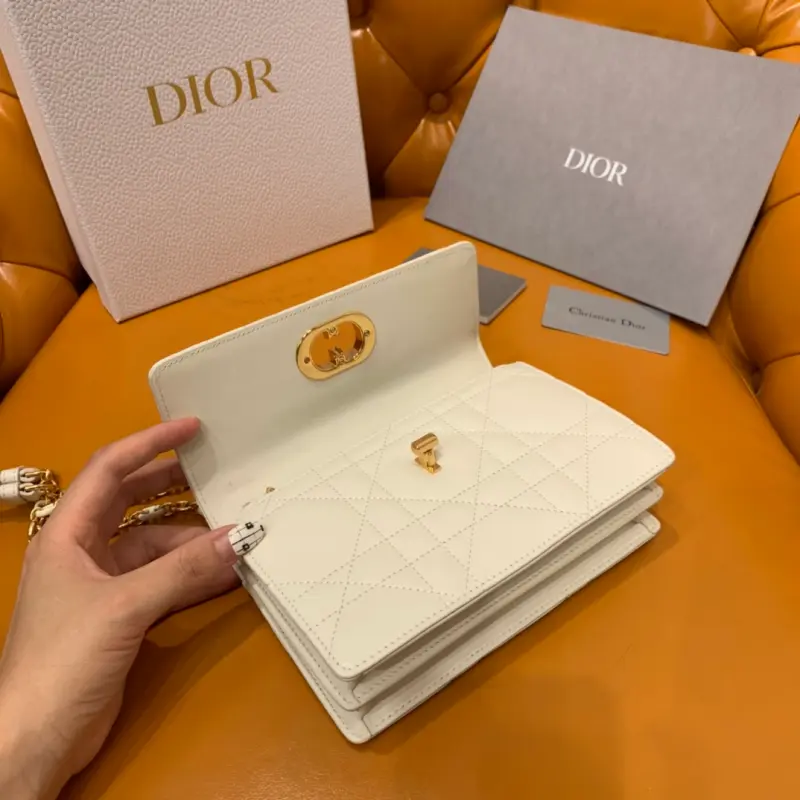 ML101 White High Quality Bags - Image 7