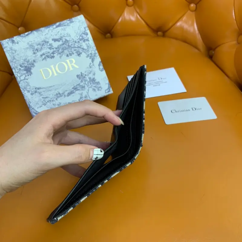 ML95 High Quality Bags - Image 8