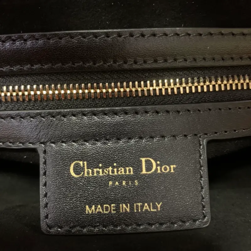 ML94 High Quality Bags - Image 8