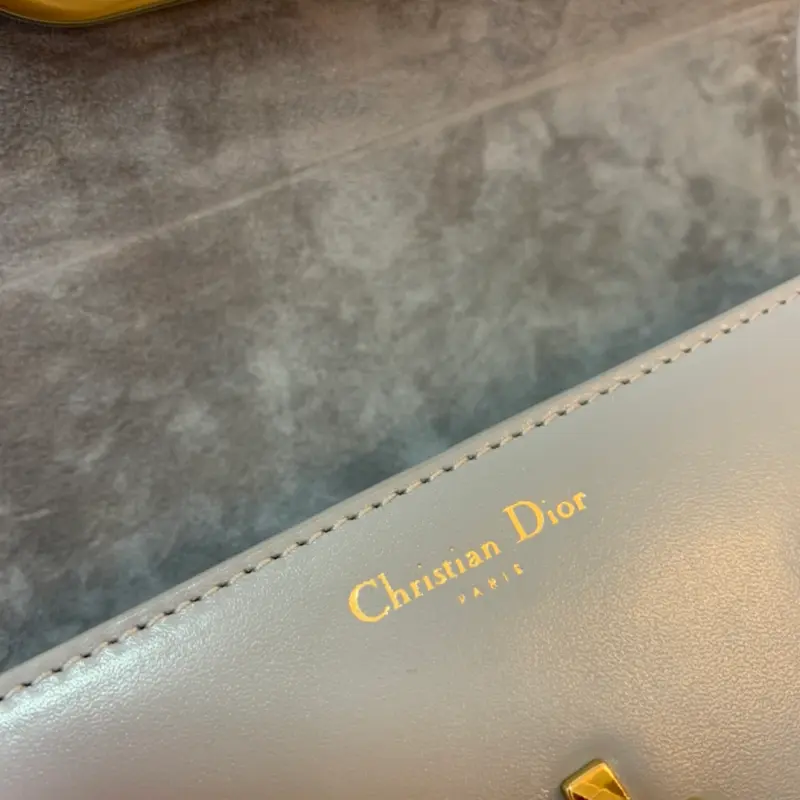 ML93 High Quality Bags - Image 8