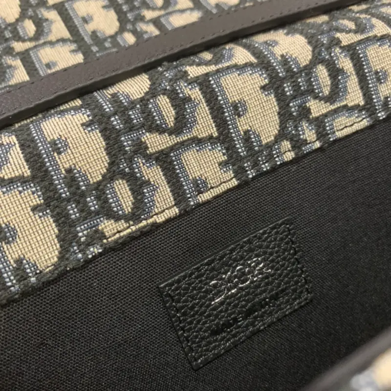 ML55 High Quality Bags - Image 8