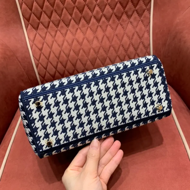 ML45 High Quality Bags - Image 8