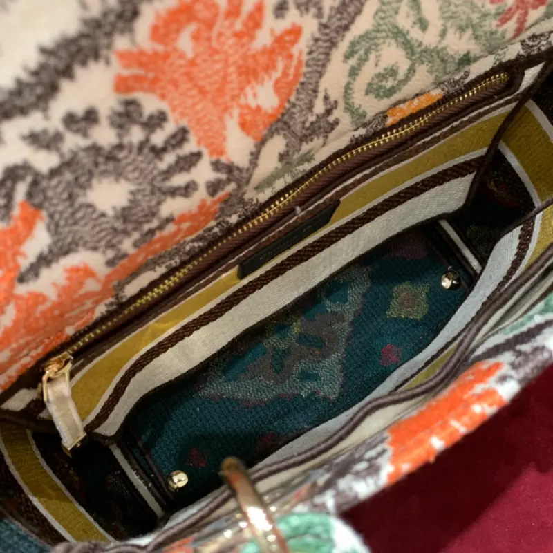 ML39 High Quality Bags - Image 8