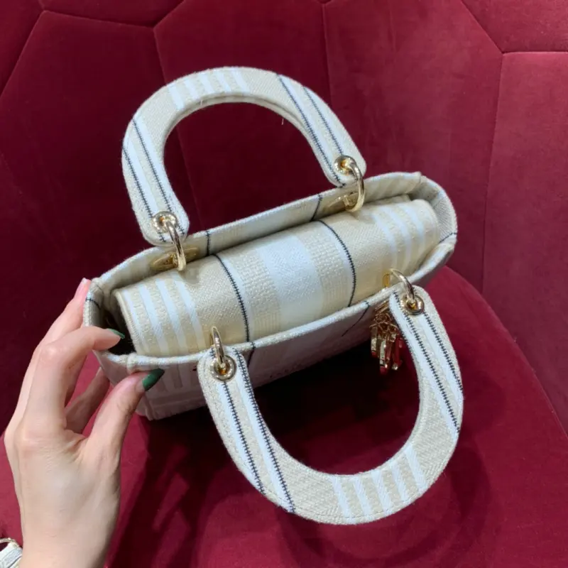 ML34 High Quality Bags - Image 8