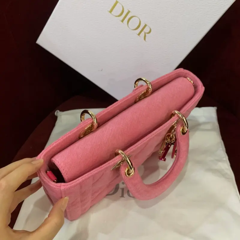 ML18 High Quality Bags - Image 8