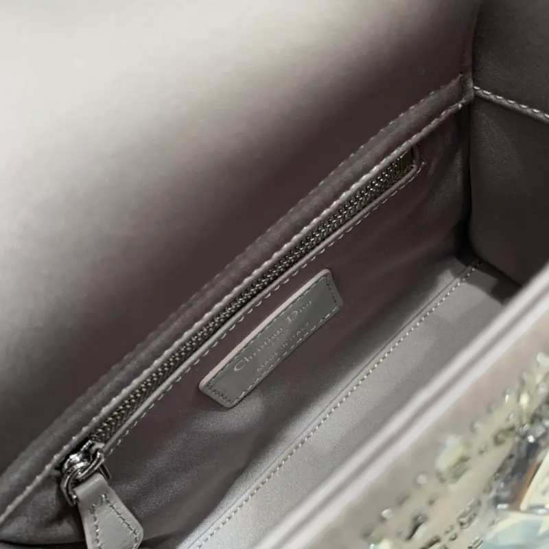 ML314 1 High Quality Bags - Image 7