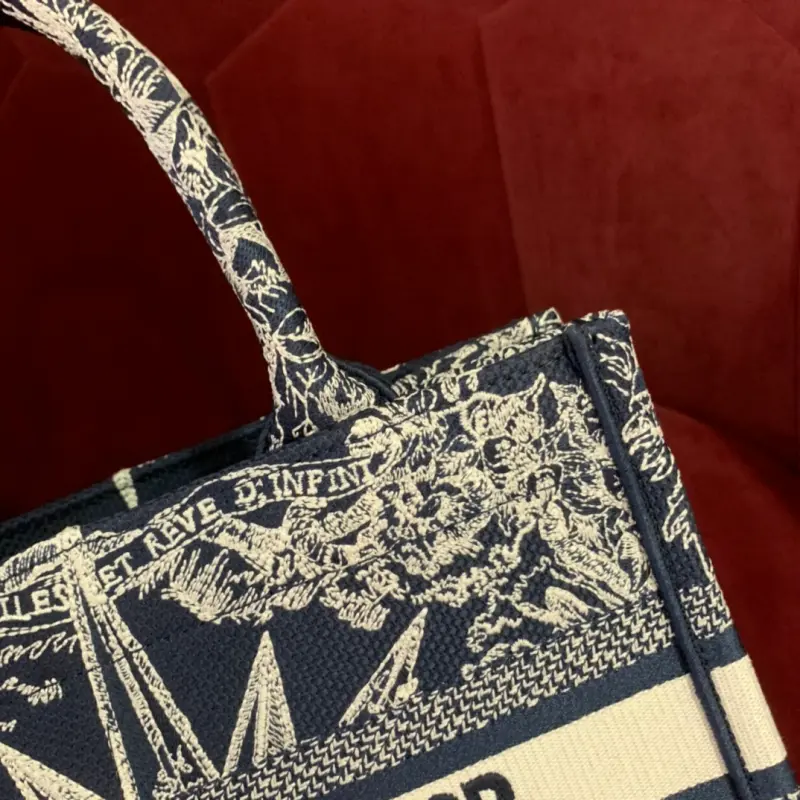 ML192 3 High Quality Bags - Image 6