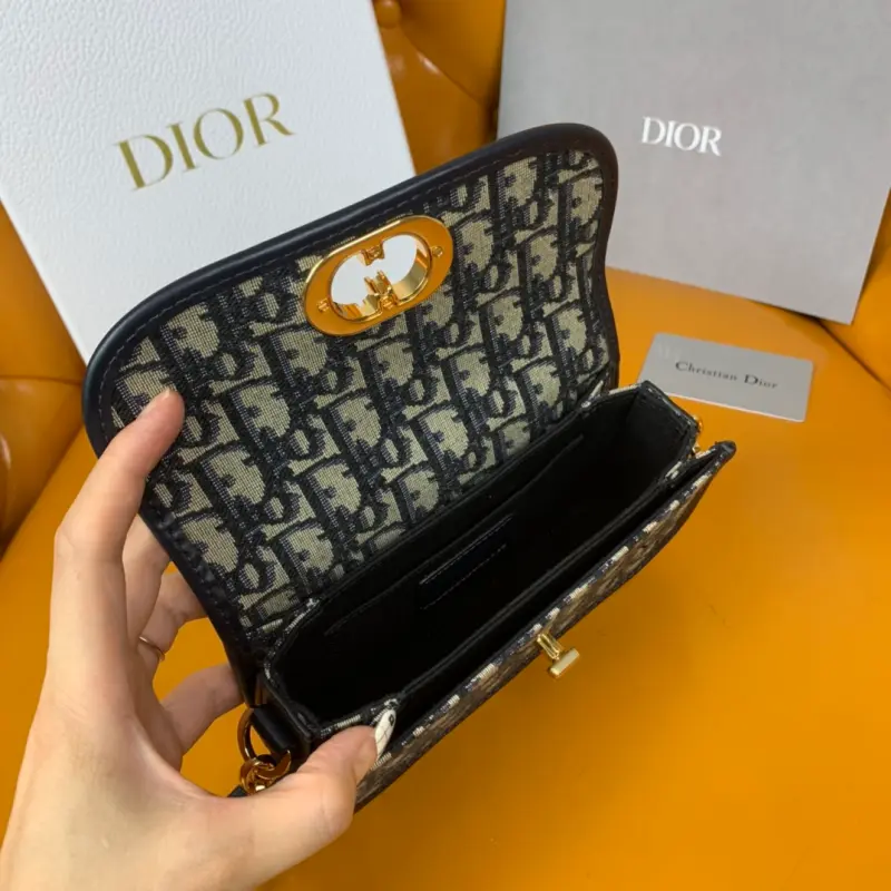 ML138 High Quality Bags - Image 7