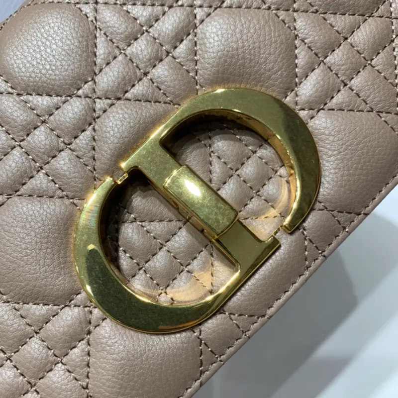 ML125 5 High Quality Bags - Image 7