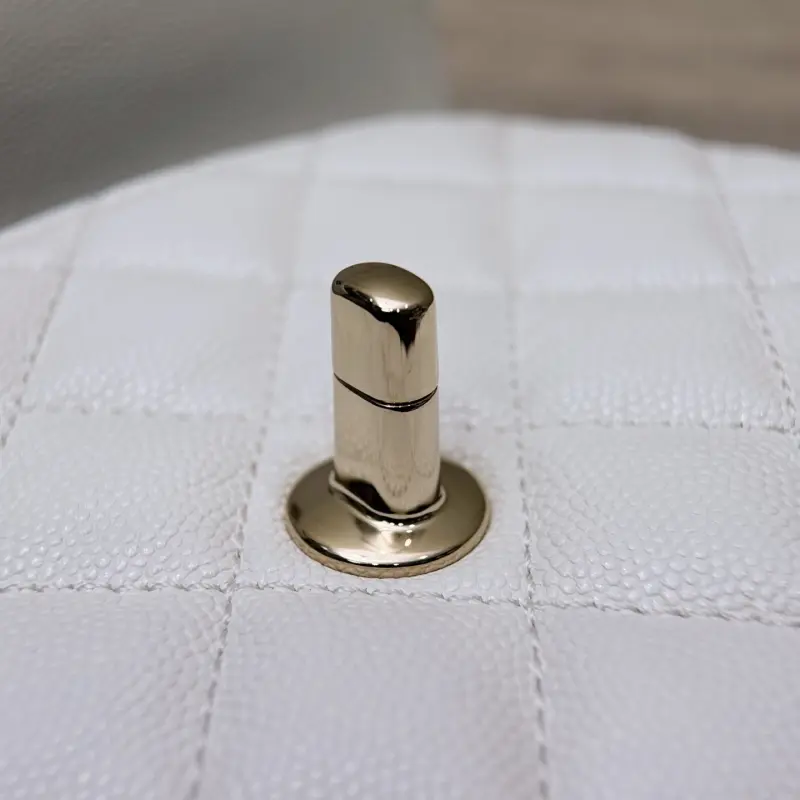 Mini White and Gold Car Edge High Quality Bags - Image 12