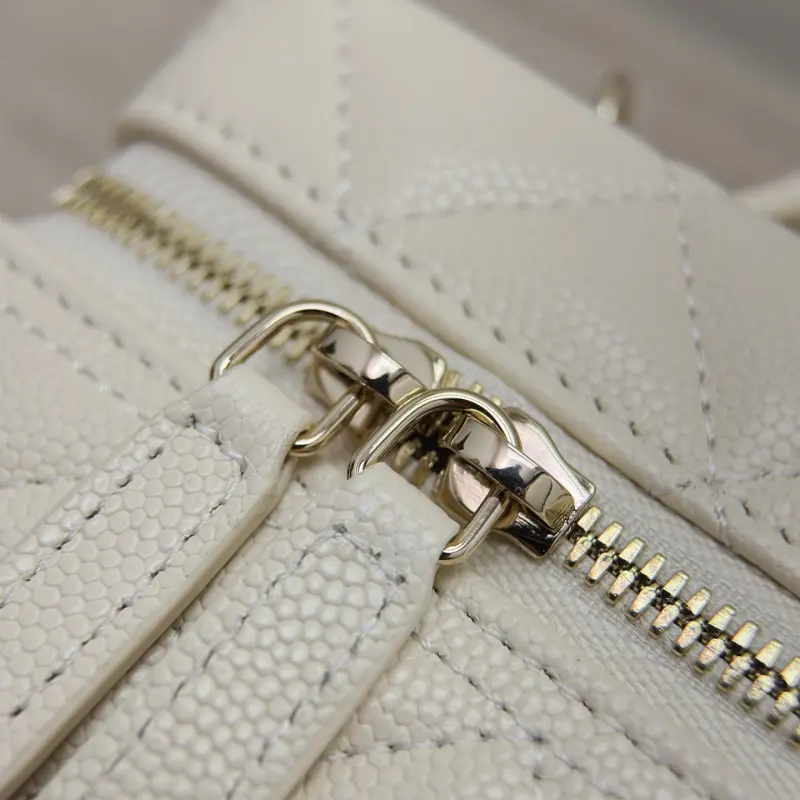 25c LP Box CM 1 High Quality Bags - Image 12