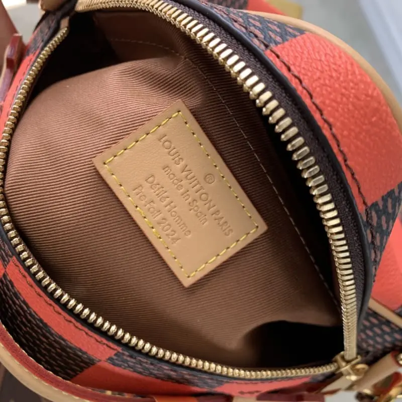 N40568 HH173 24x24x8cm High Quality Bags - Image 8